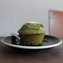 Banana muffini s klorelo