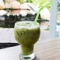 Ledeni matcha milkshake